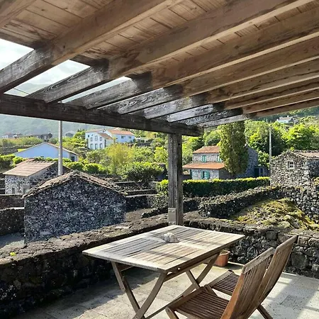 2 Bedrooms With Terrace And Wifi At Prainha * Prainha (Sao Roque do Pico)