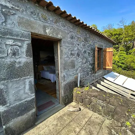 Villa 2 Bedrooms With Terrace And Wifi At Prainha