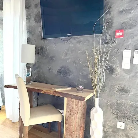 2 Bedrooms With Terrace And Wifi At Prainha Prainha (Sao Roque do Pico)