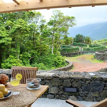 2 Bedrooms With Terrace And Wifi At Prainha *