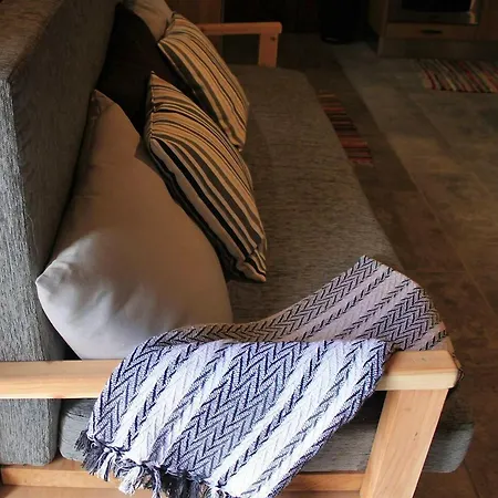 Villa 2 Bedrooms With Terrace And Wifi At Prainha